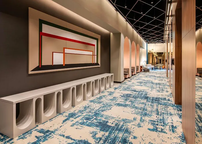 Renaissance Porto Lapa Hotel